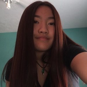 Meet your Posher, Lena